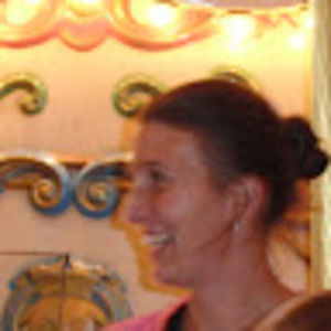 Meet your Posher, Angela